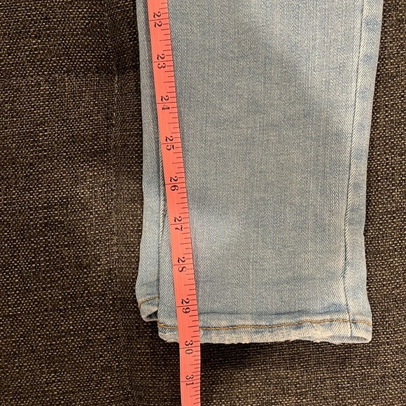 Women’s Levi’s skinny 711 - Picture 8 of 8